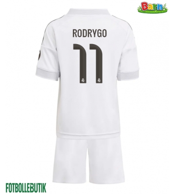 Real Madrid Rodrygo Goes #11 Hemmaställ Barn 2025-26 Kortärmad (+ Korta byxor)